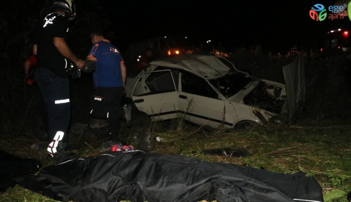 Adana’da otomobil şarampole devrildi: 2 ölü, 2 yaralı