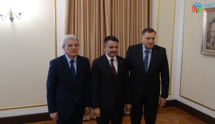Bakan Pakdemirli, Bosna-Hersek Devlet Başkanlığı Konseyi üyeleri ile görüştü