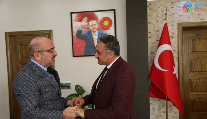 Kayseri Üniversitesi Rektörü Karamustafa’dan Cabbar Başkan’a Ziyaret