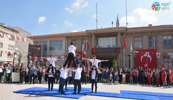 Sandıklı’da 19 Mayıs Gençlik ve Spor Bayramı kutlandı
