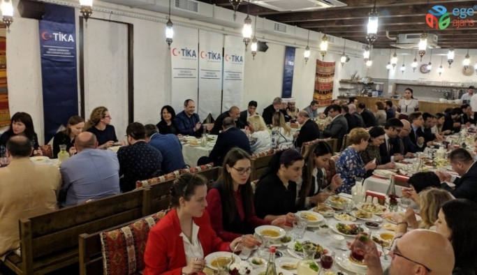 TİKA’dan Ukrayna’da iftar programı
