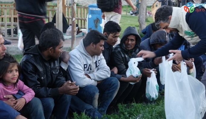 Umut Kervanından mültecilere iftar