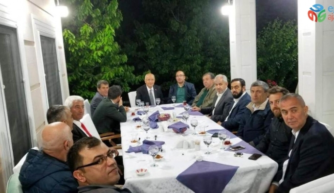 Yenimahalle Belediye Başkanı Fethi Yaşar, memleketi Sandıklı’da hemşerileri ile iftarda buluştu