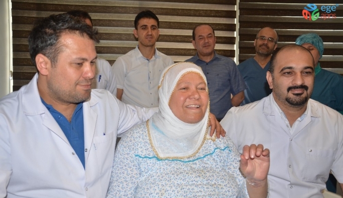 Elbistan Devlet Hastanesi, obezite cerrahisinde bir ilke imza attı