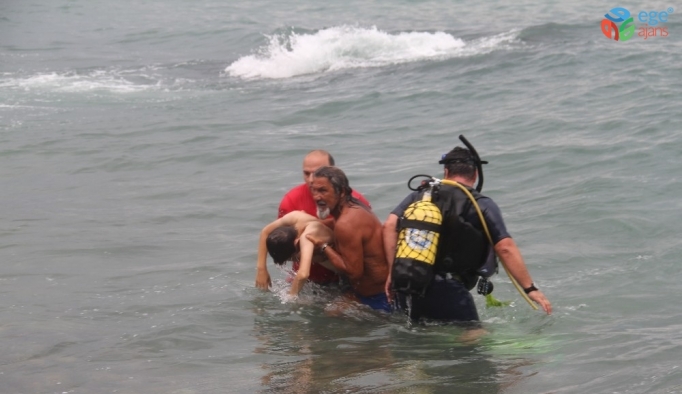Giresun’da serinlemek için arkadaşı ile denize giren çocuk kurtarılamadı