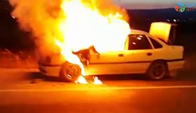 Kırıkkale’de otomobil alev alev yandı