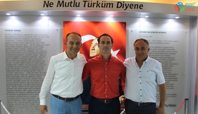 Turgutluspor’da Cüneyt Biçer resmen imzaladı