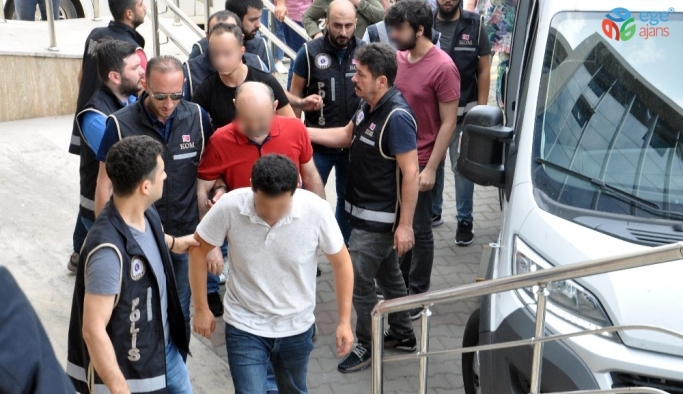 Zonguldak merkezli 7 ilde FETÖ operasyonu: 10 şüpheliden 5’i tutuklandı