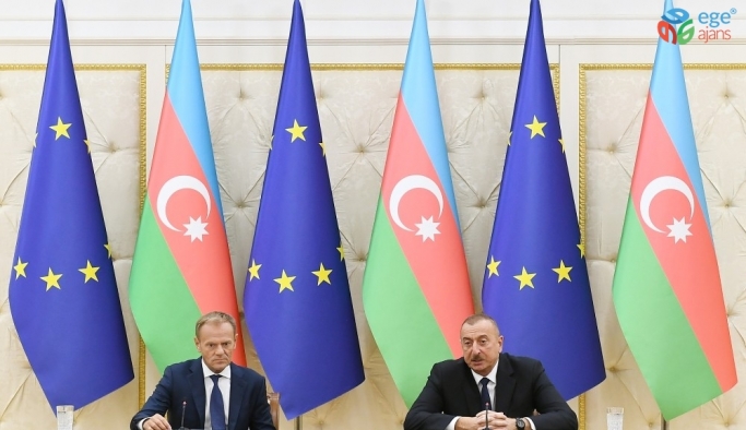 AB Konseyi Başkanı Tusk: ”AB, Azerbaycan’ın egemenliğini, bağımsızlığını ve toprak bütünlüğünü desteklemektedir”