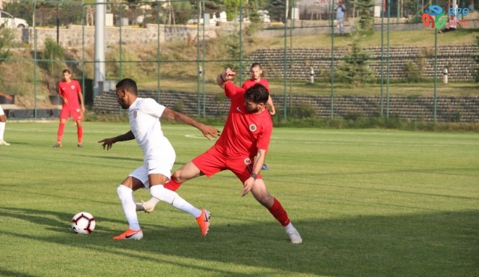 Antalyaspor ile Gençlerbirliği hazırlık maçında 1-1 berabere kaldı