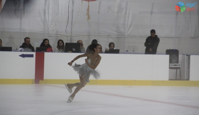 “Artistik Buz Pateni Junior Grand Prix Seçme” yarışması başladı