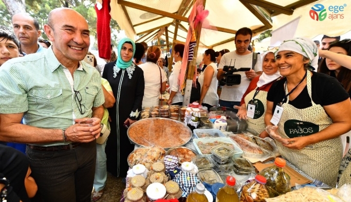 Başkan Soyer Kadifekale’de “Üretici Pazarı” açtı