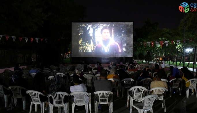 Büyükşehirin yaz sineması etkinliği yoğun ilgi görüyor
