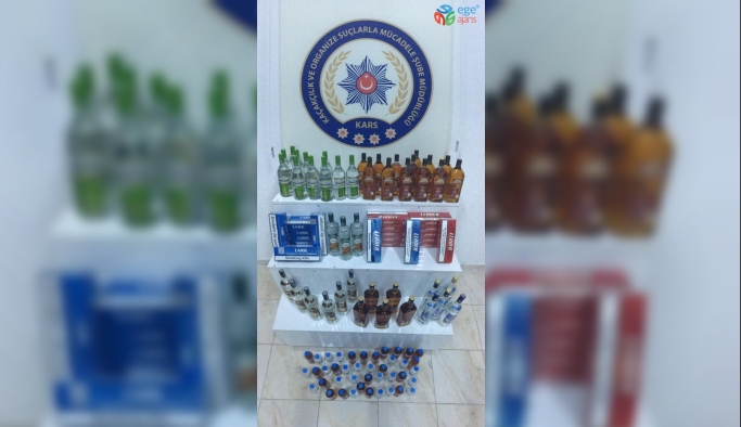 Kars’ta 84 şişe kaçak içki ele geçirildi