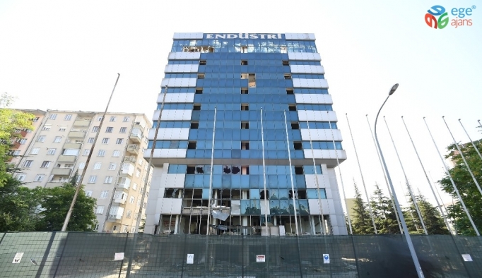 Konya’da batan Endüstri Holdingin binası yıkılıyor