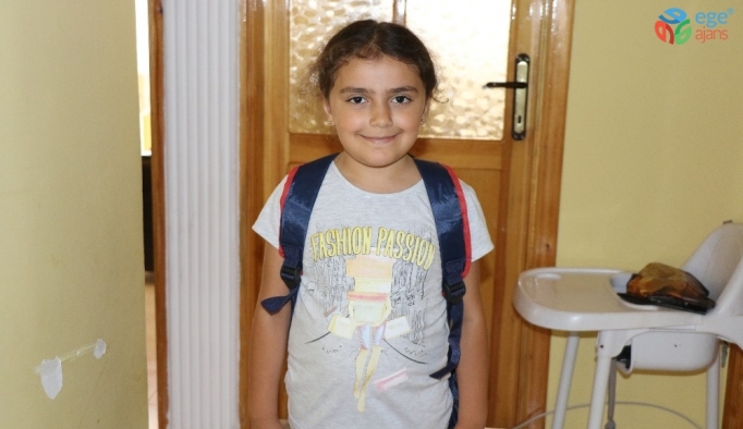 (Özel) Okula gidemeyen 8 yaşındaki Azeri kızı, yardım bekliyor