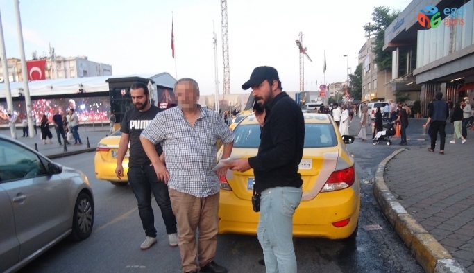 (Özel)Taksim’de yayaya çarpan ticari taksi bağlandı