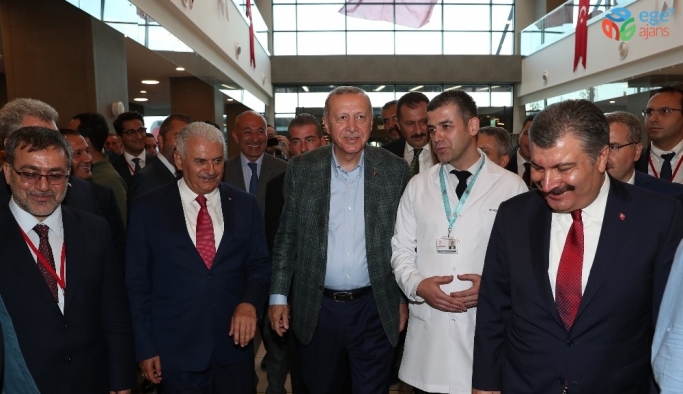 Cumhurbaşkanı Erdoğan Bursa Şehir Hastanesi’nin açılışını yaptı
