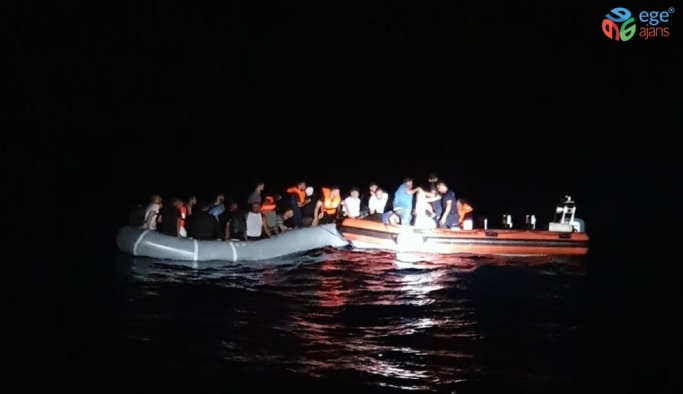 Datça’da 42 göçmen yakalandı