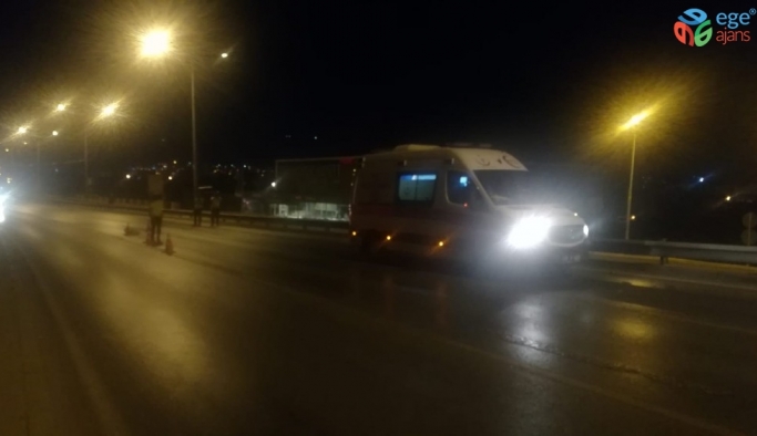 İzmir’de otomobil yayaya çarptı: 1 ağır yaralı