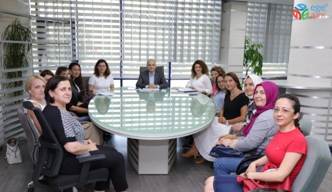 Kadın girişimciler Dr. Faruk Özlü ile bir araya geldi