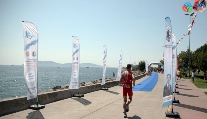 Kartal Belediyesi Triatlon Balkan Şampiyonası’na ev sahipliği yaptı