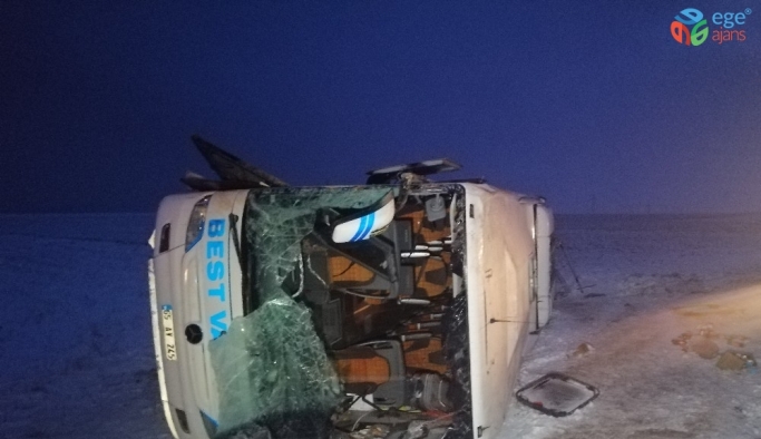 Kayseri’de yolcu otobüsü devrildi: 23 kişi yaralandı