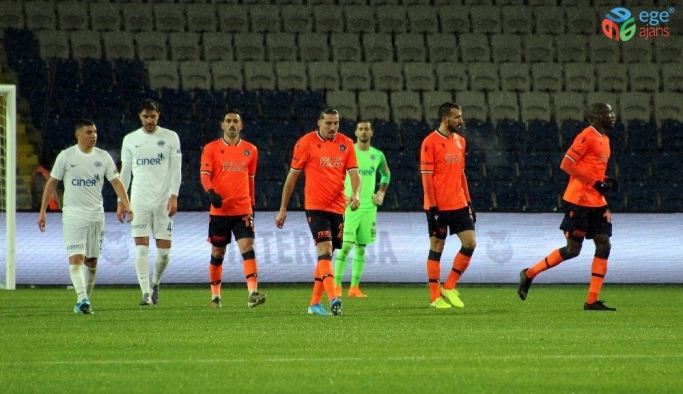 Süper Lig: Medipol Başakşehir: 5 - Kasımpaşa: 1 (Maç sonucu)