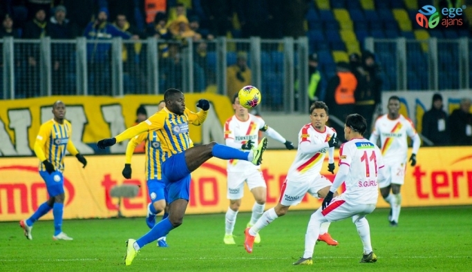 Süper Lig: MKE Ankaragücü: 1 - Göztepe: 3 (Maç sonucu)