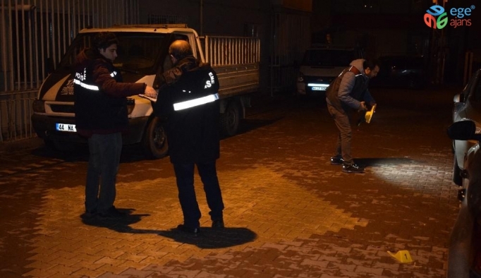 Malatya’da bir kişi silahla başından vurulmuş halde bulundu