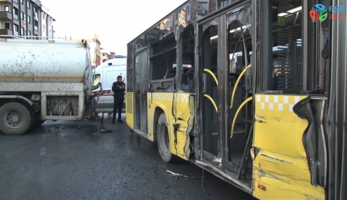 (Özel) Sultangazi’de su tankeriyle halk otobüsünün çarpıştığı kaza kamerada