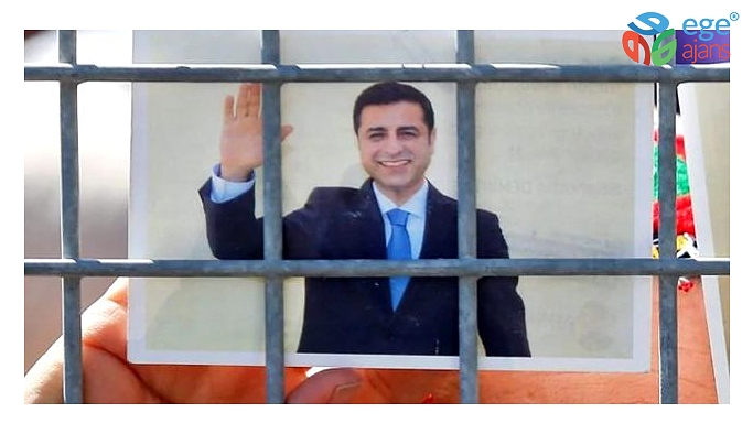 Selahattin Demirtaş, HDP Eş Genel Başkanlığı'na kapıları kapattı