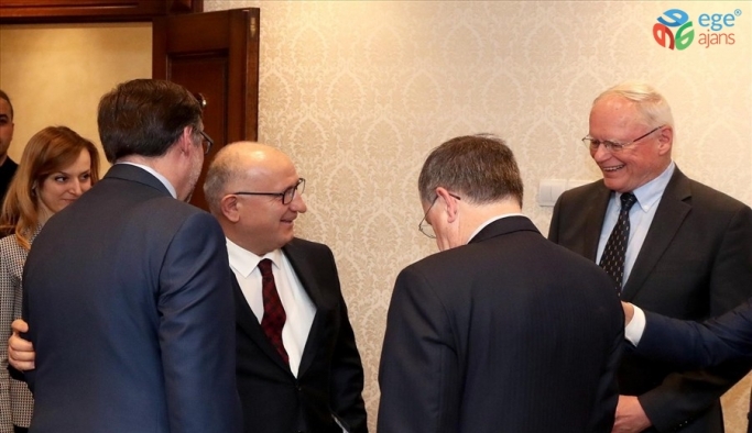 Bakan Yardımcısı Karaosmanoğlu, ABD Suriye Özel Temsilcisi Jeffrey ve ABD Büyükelçisi Satterfield ile görüştü