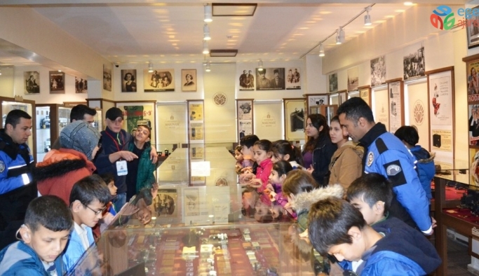 Malatya 2023 Fotoğraf Makinesi Müzesi’ni 120 bin ziyaretçi gezdi