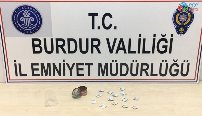 Burdur’da uyuşturucu ticareti yapan 2 şüpheli yakalandı
