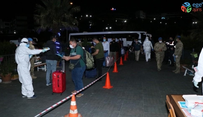 Katar’dan getirilen 292 Türk vatandaşından 291’i Manisa’da karantinaya alındı