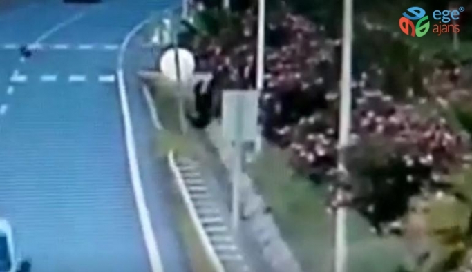 Antalya’da korkunç kaza...Havada taklalar atıp metrelerce ileri uçtu