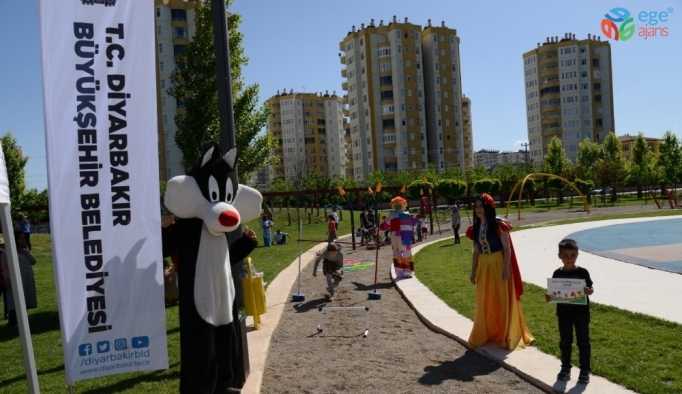 Çocuklar Büyükşehir Belediyesinin spor etkinliğiyle eğlendi