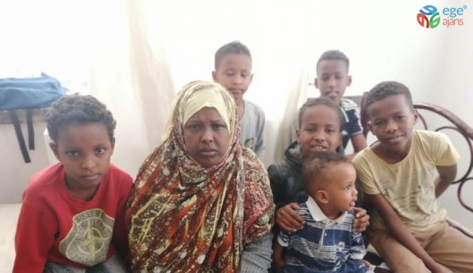 Somali’de eşi vefat edince ortada kalan 3 çocuğunun Türkiye’ye getirilmesini istiyor
