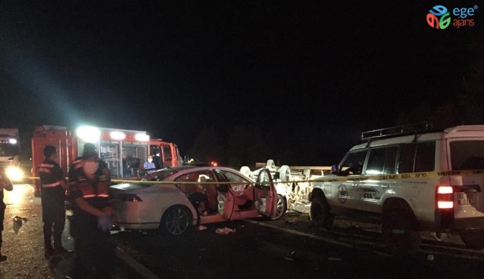 Bursa’da trafik kazası: 4 ölü 6 yaralı