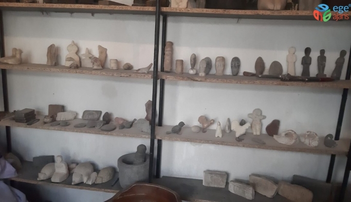 Suriyeli arkeolog tarihi taşa dokuyor