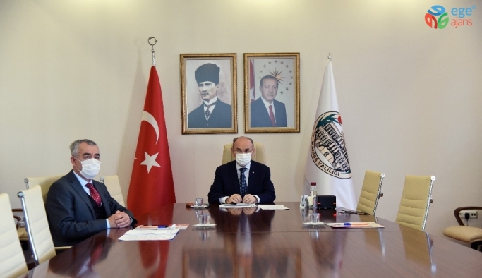 Vali Karadeniz başkanlığında Covid-19 tedbirleri görüşüldü
