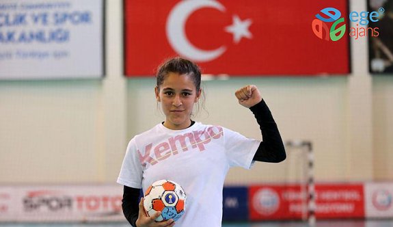 Genç sporcu Merve Akpınar'ın azmi önyargıyı yendi