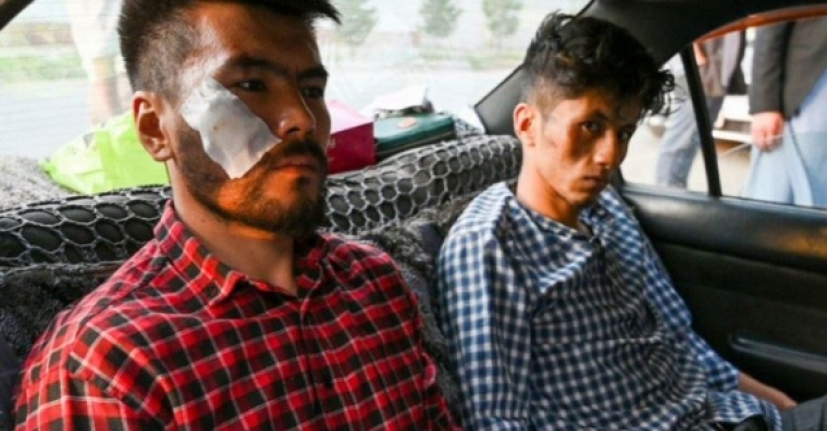 Taliban iki gazeteciyi feci şekilde darp etti