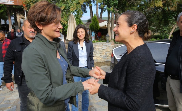 CHP'li Kaftancıoğlu'ndan Efes Selçuk'a sürpriz ziyaret