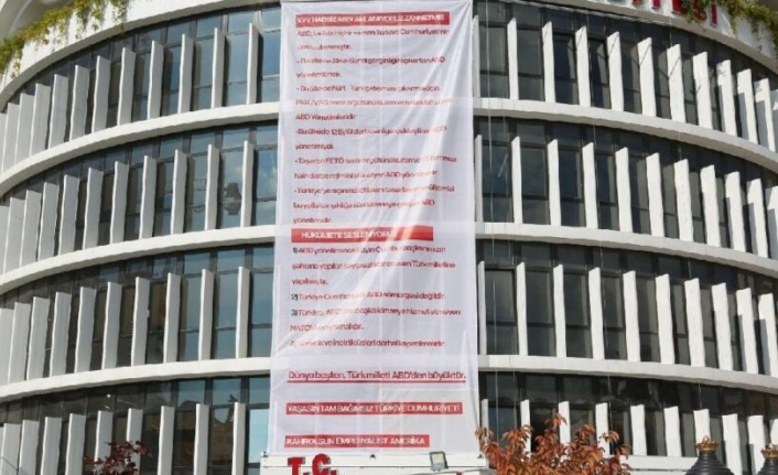 CHP’li belediyeden Erdoğan’a pankartlı destek