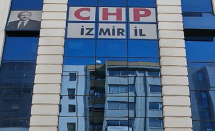 CHP İzmir’de kritik görüşme: İlçe Başkanının hakaret iddiaları gündemde