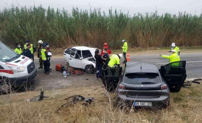 İzmir-Ödemiş yolundaki feci kazada ölü sayısı 3'e yükseldi