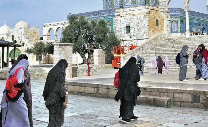 Diyanet, Kudüs gezisi ödemelerini dolarla alacak