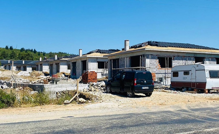 Selçuk’ta ‘villa skandalı’: Tarım İl Müdürlülüğü 1 verdi belediye 7 kesti